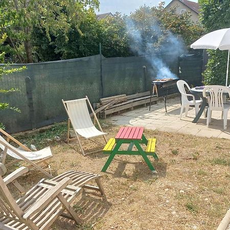 Plaisir Des Pres - Appartement T3, Jardin, Parking Chaponost Екстер'єр фото